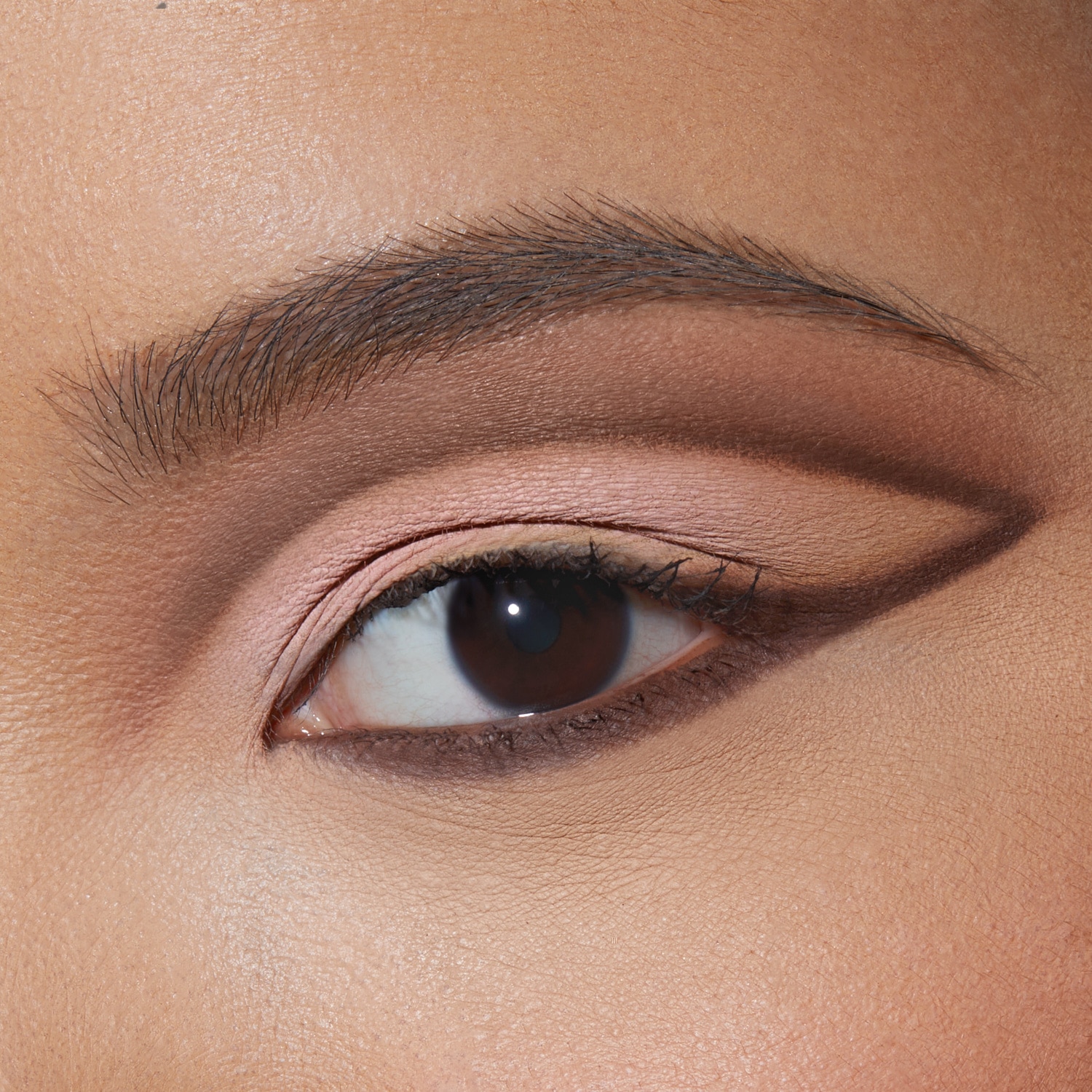CREAMY KOHL LONGWEAR EYE PENCIL (DELINEADOR DE OJOS)
